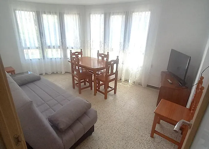 Estirpe, 4-7 *