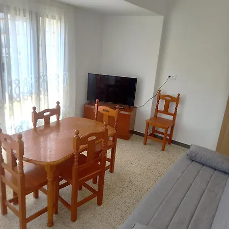 Estirpe, 4-7 公寓 库列拉